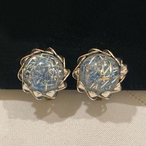 Vintage Jewelry - Vintage Silver And Blue Confetti Button Earrings
